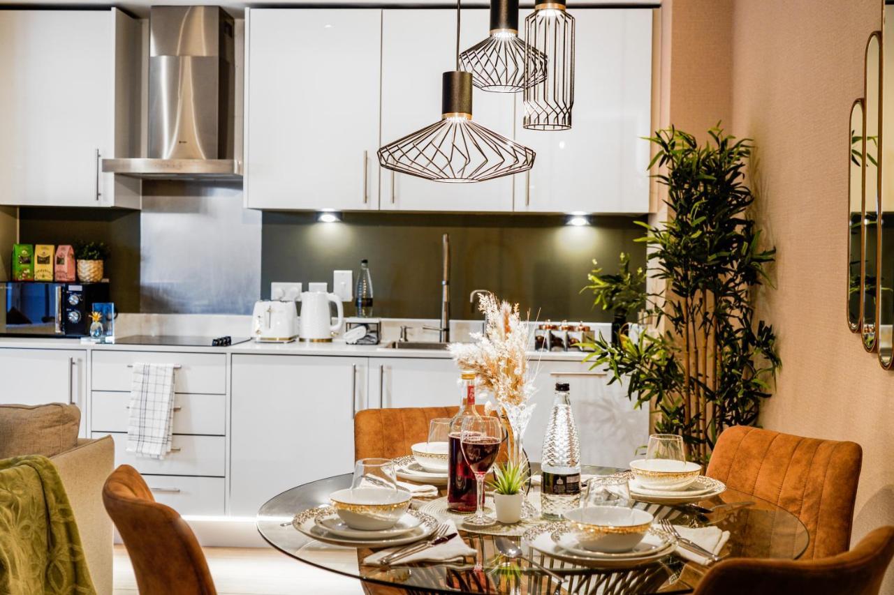 The Waterhouse Avenue By Kandara 5 Star City Home In Мейдстън Екстериор снимка
